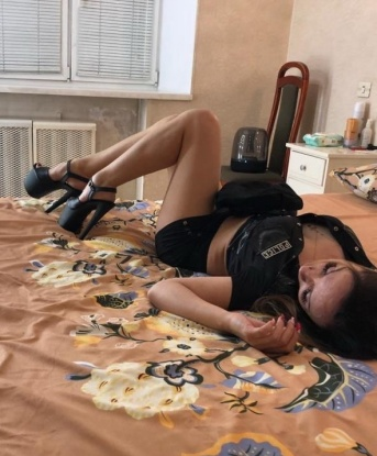 Полина